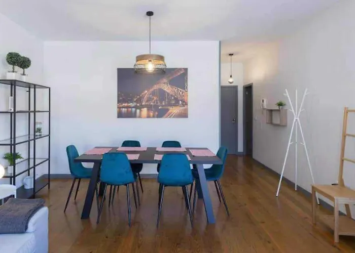 Clerigos Centro Historico *